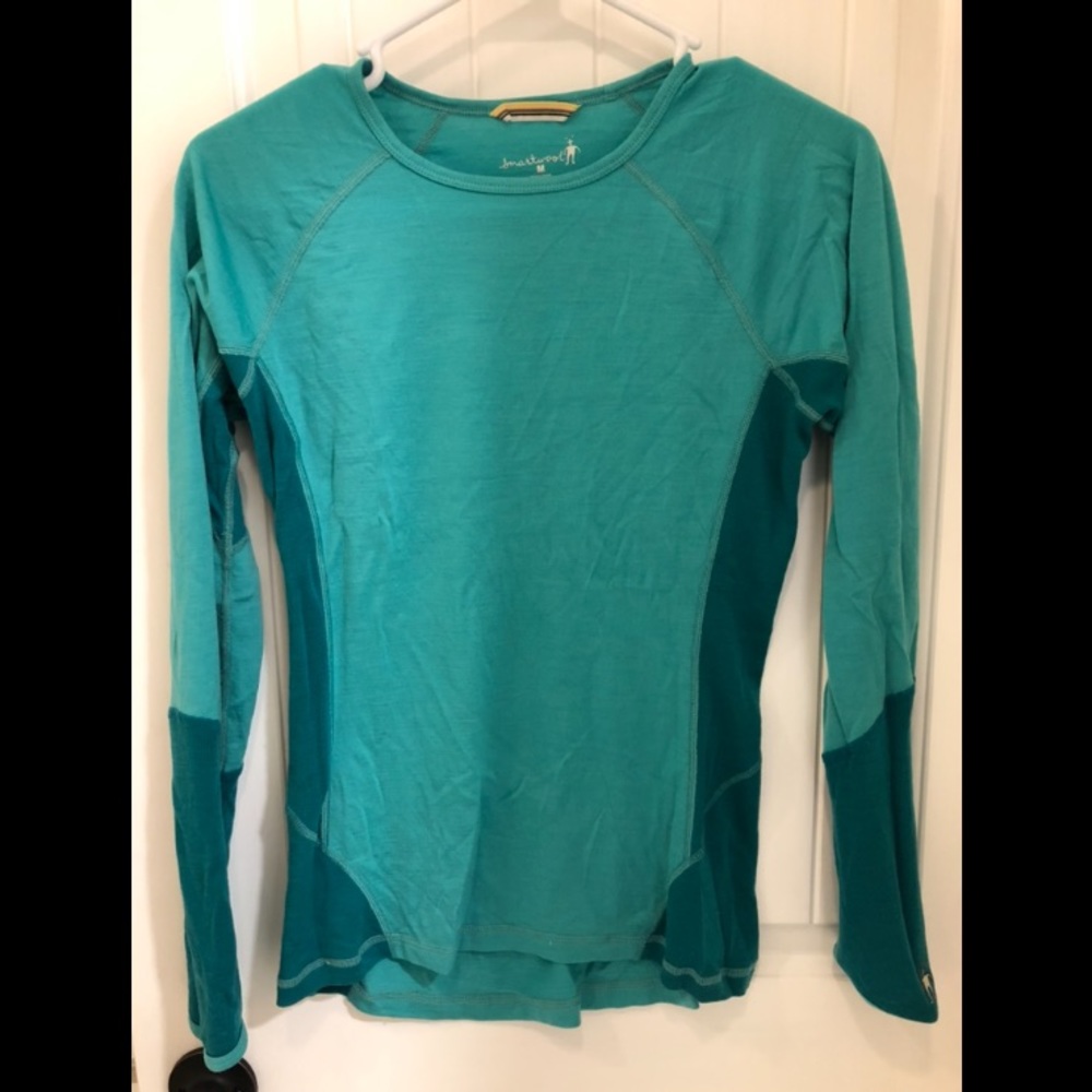 Women’s Smartwool Long Sleeve top Sz M - EUC
